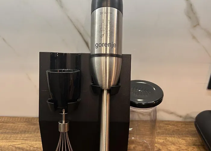 Cozy - Free Parking, Wifi & King-size Bed - Liman Iv